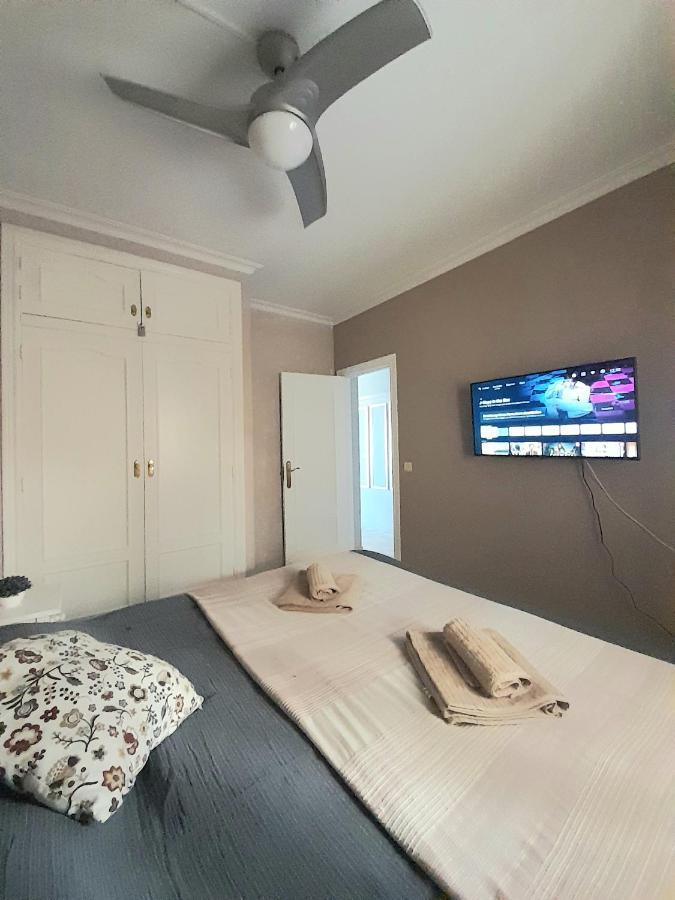 Nice Apartment Near The Beach Фуэнхирола Экстерьер фото